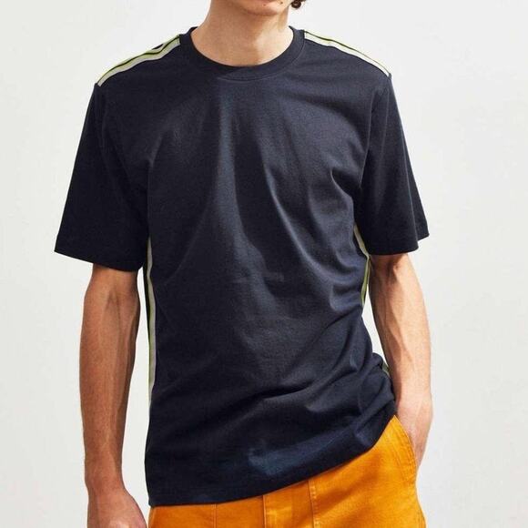 Urban Outfitters Archer Side Tape Black Short Sleeve Tee Men's Size Small S - Picture 1 of 7